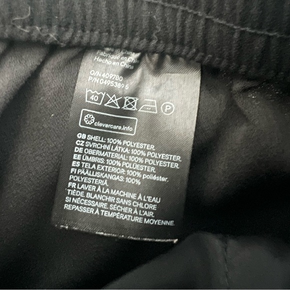 black cropped trousers - Picture 3 of 4